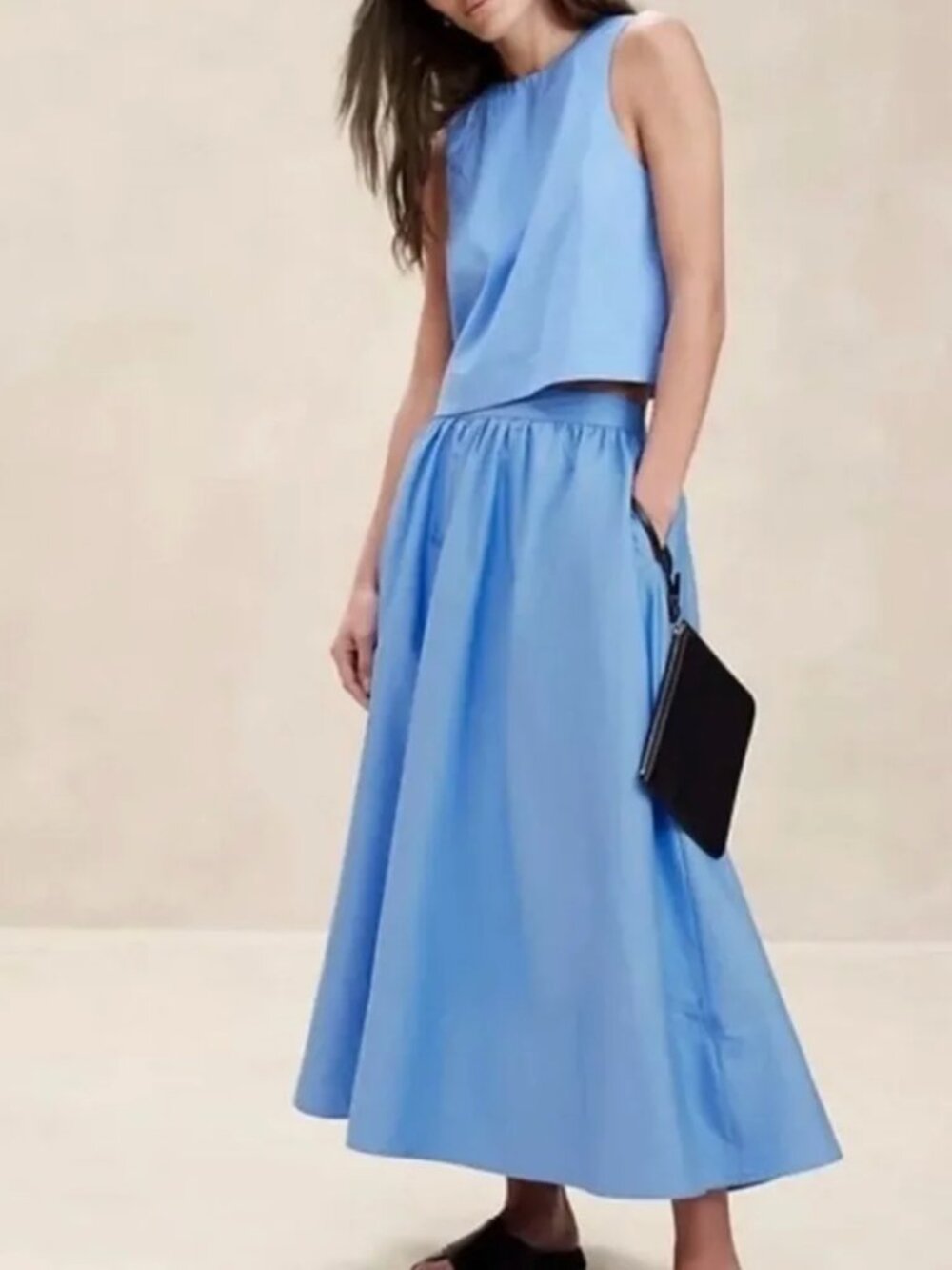 NWT Banana Republic Ariella poplin midi skirt in blue, Size 6P